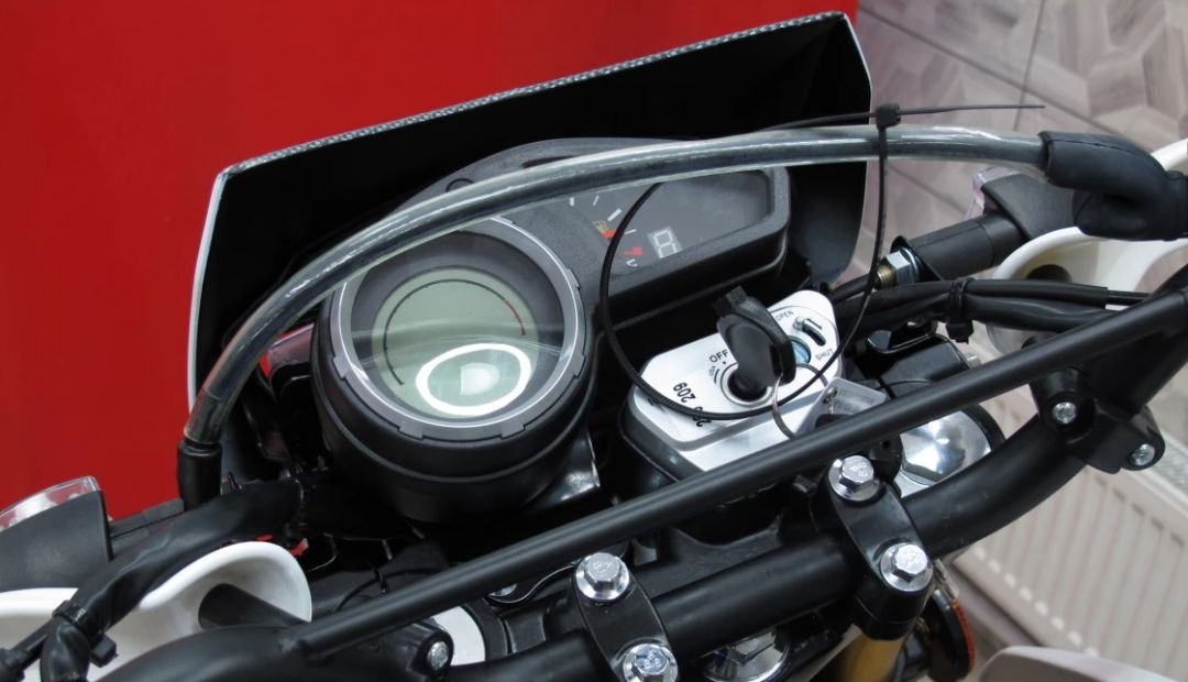 Мотоцикл Кросс Эндуро Motoland ENDURO ST 250 2021