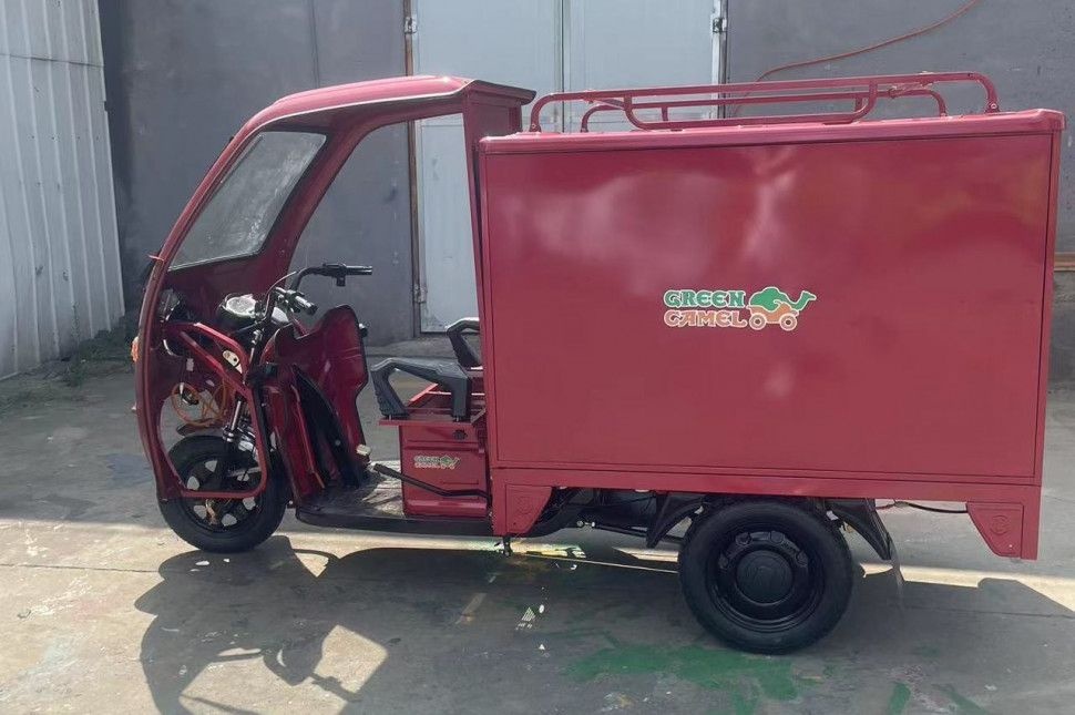 Трицикл грузовой GreenCamel Тендер C1500 BOX (60V 1000W)