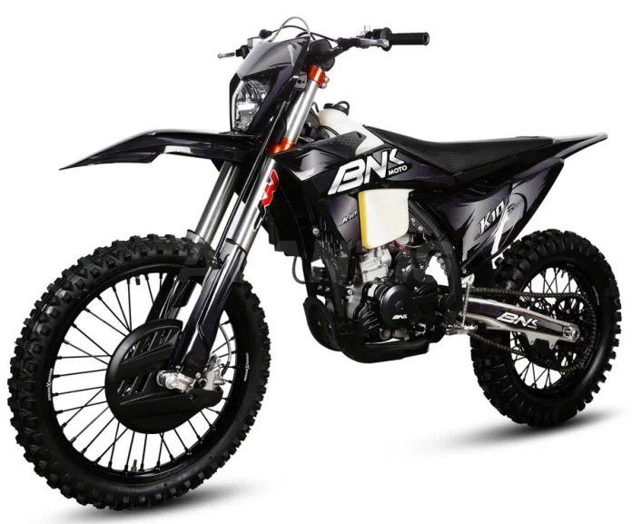 Мотоцикл BNK K16 NB300