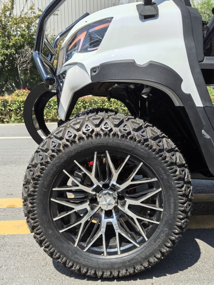 Гольфкар GreenCamel Сонора A42L LUX lifted
