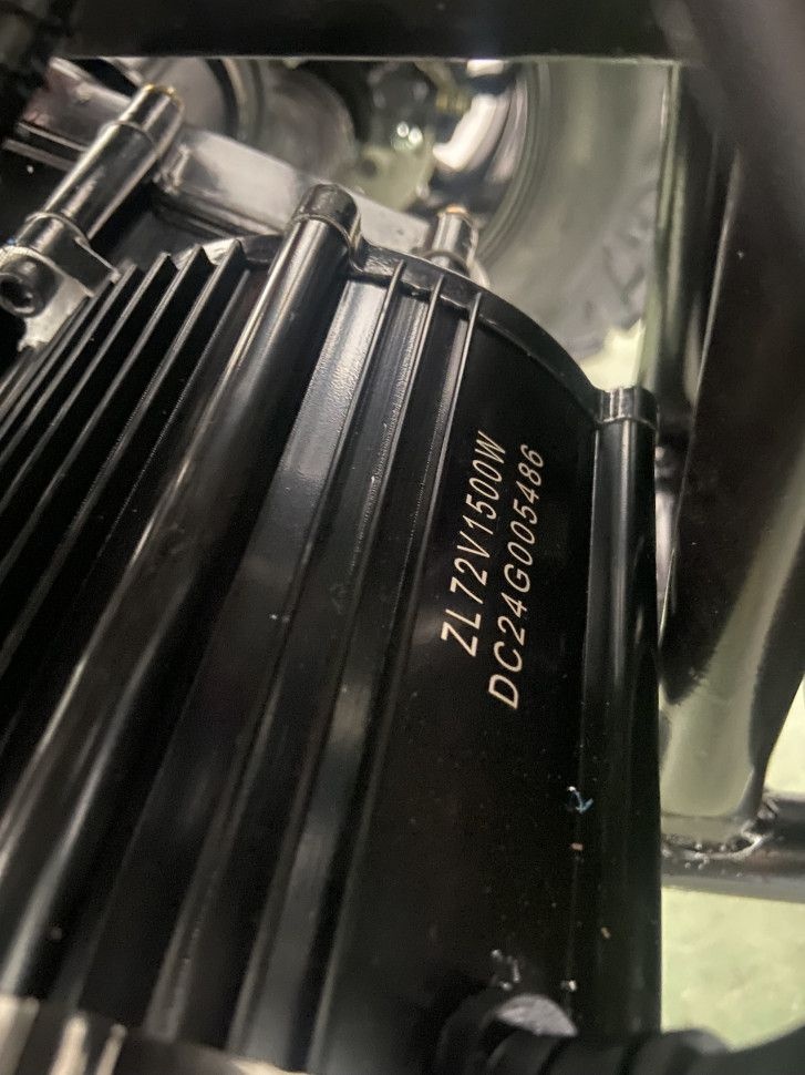 Квадроцикл GreenCamel Сахара A4520 4x4 (72V 4000W R12 alum)