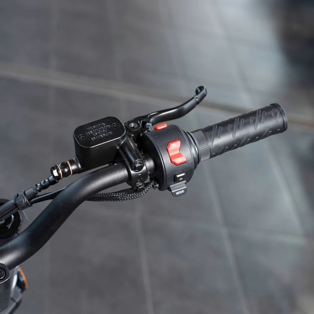 Электромотоцикл EZI HYPERIDE-R 3500W