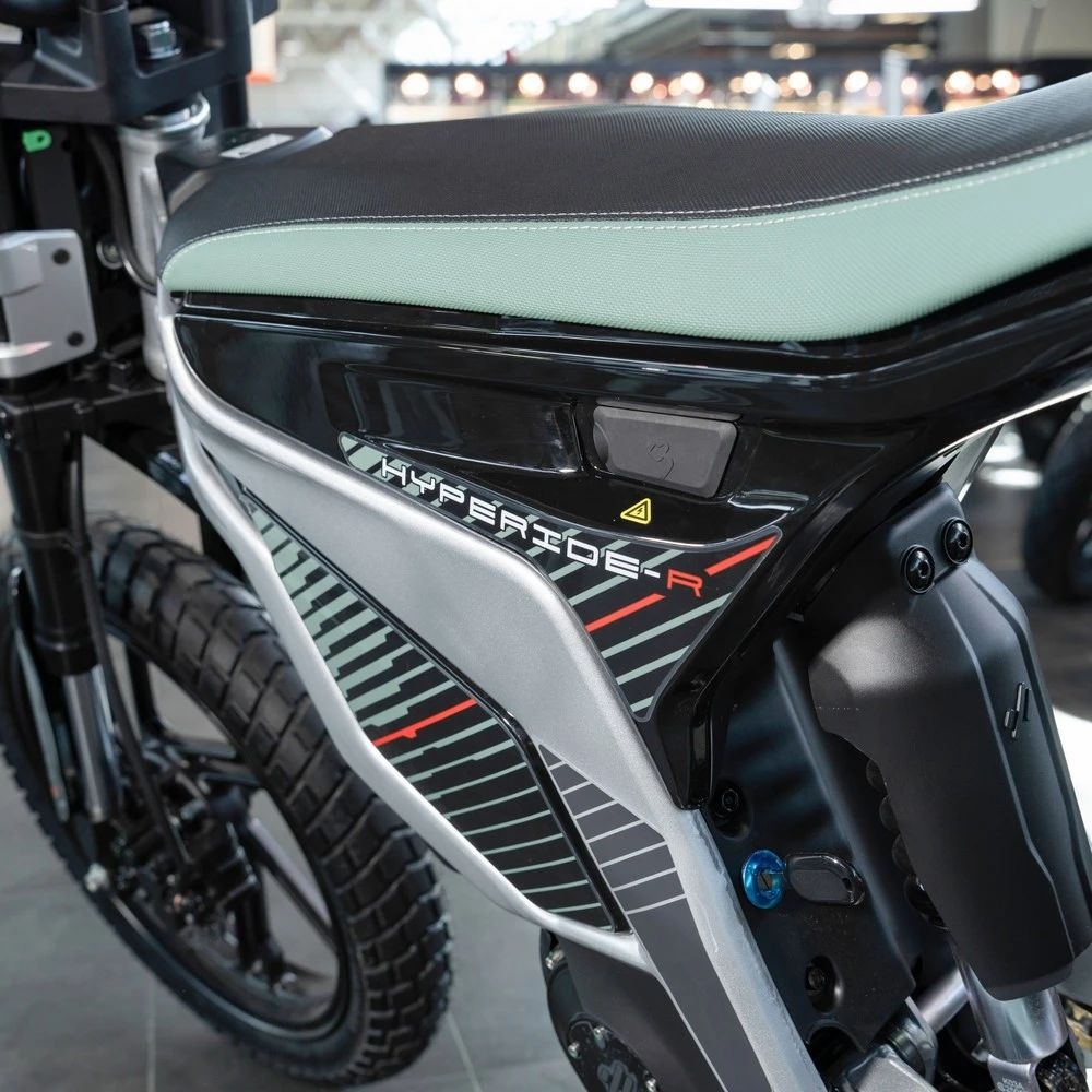 Электромотоцикл EZI HYPERIDE-R 3500W