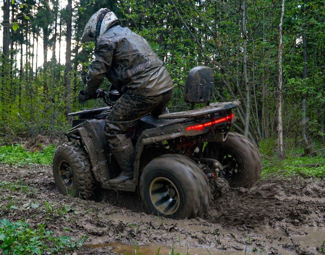 Бензиновый квадроцикл WHITE SIBERIA BARS 200CC PRO