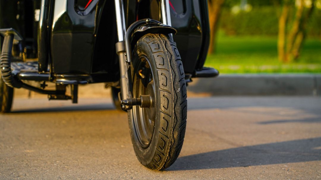 Электроскутер WHITE SIBERIA SIBTRIKE MAX 2000W