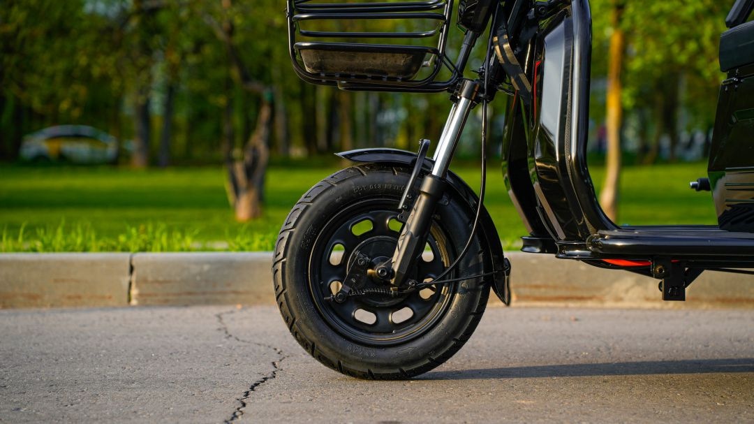 Электроскутер WHITE SIBERIA SIBTRIKE MAX 2000W