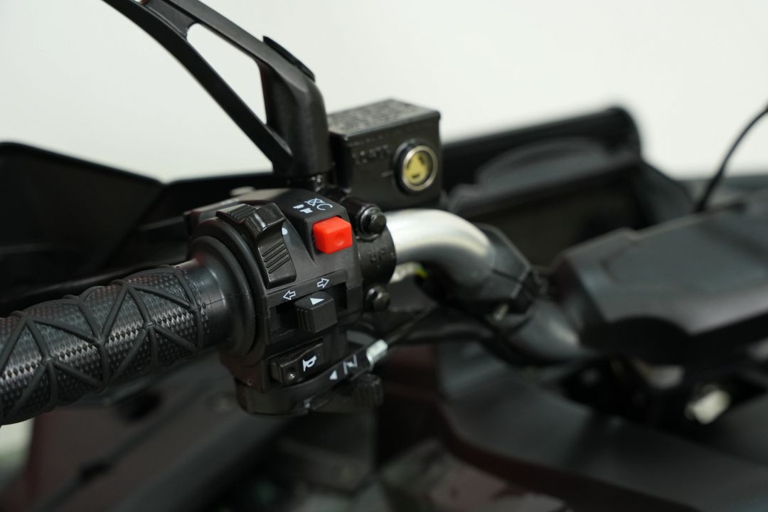 Квадроцикл бензиновый MOTAX GRIZLIK T250 BASIC