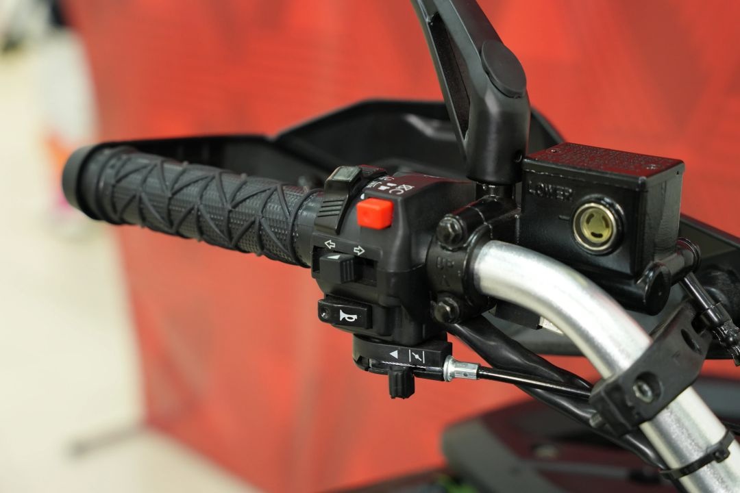 Квадроцикл бензиновый MOTAX GRIZLIK T250 BASIC