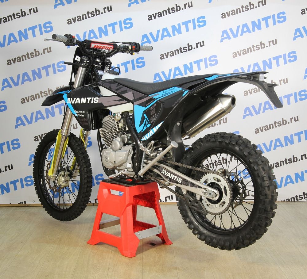Мотоцикл Avantis Enduro 250 Carb (PR250/172FMM-5 Design HS черный) KKE с ПТС