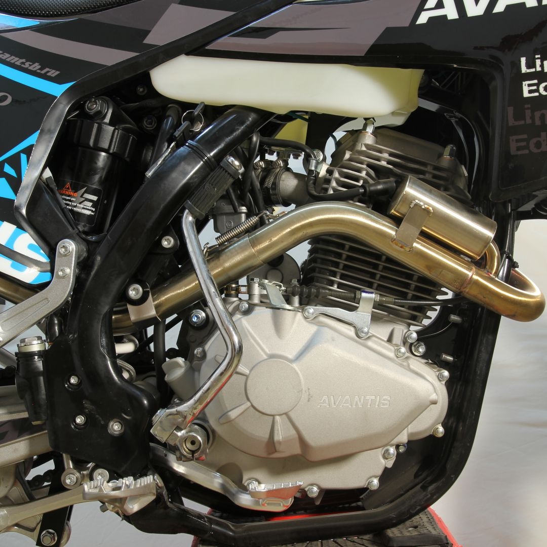 Мотоцикл Avantis Enduro 250 Carb (PR250/172FMM-5 Design HS черный) KKE с ПТС
