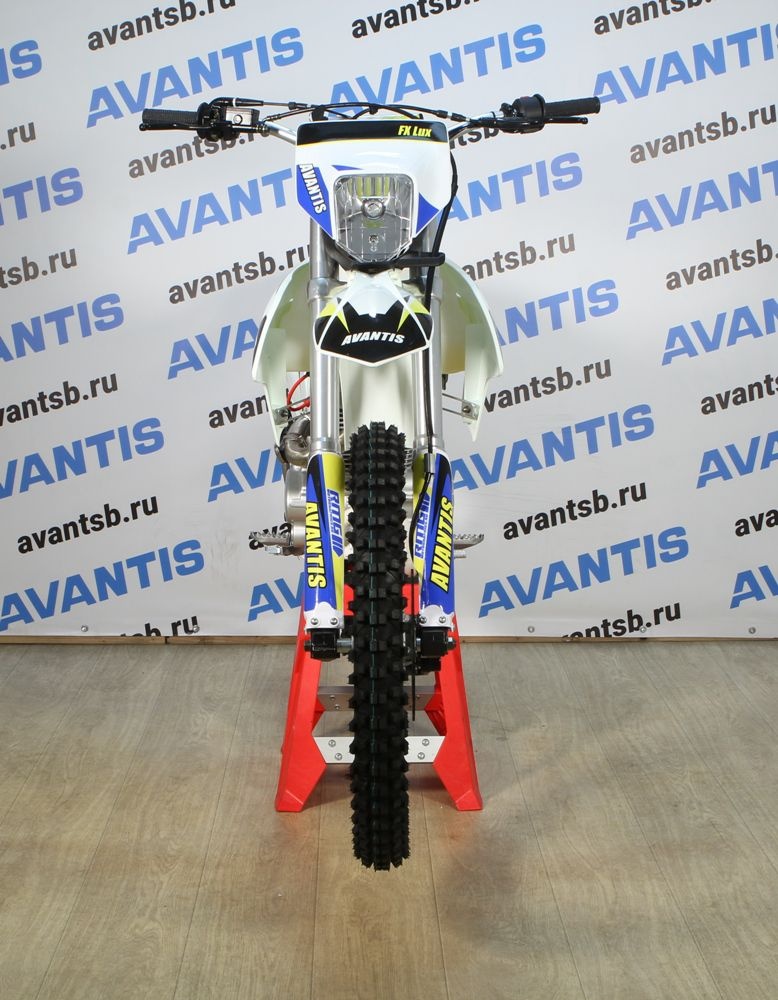 Мотоцикл Avantis FX 250 Lux (172FMM, возд.охл.)