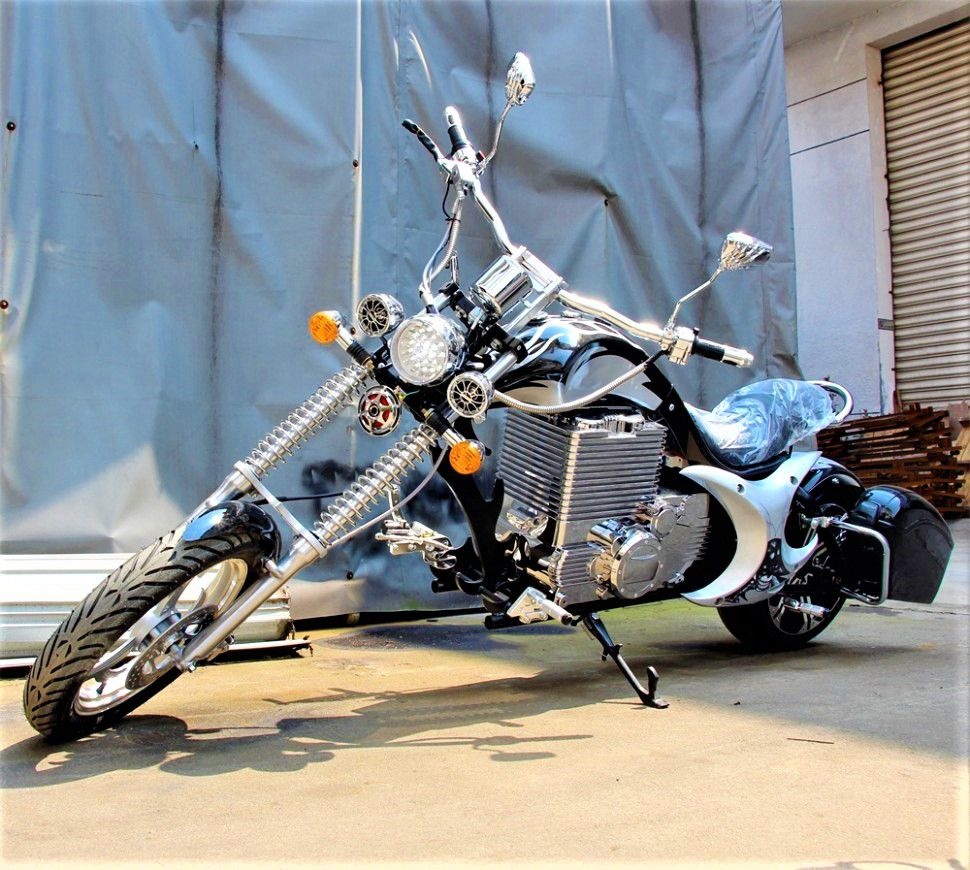 Электромотоцикл GreenCamel Чоппер C200 (72V 3000W R15)