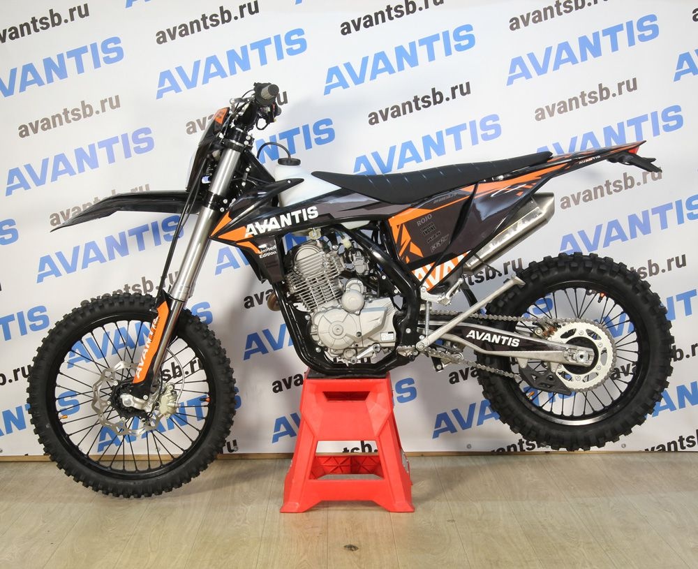 Мотоцикл Avantis Enduro 250 Carb (PR250/172FMM-5 DESIGN KT ЧЕРНЫЙ) KKE С ПТС