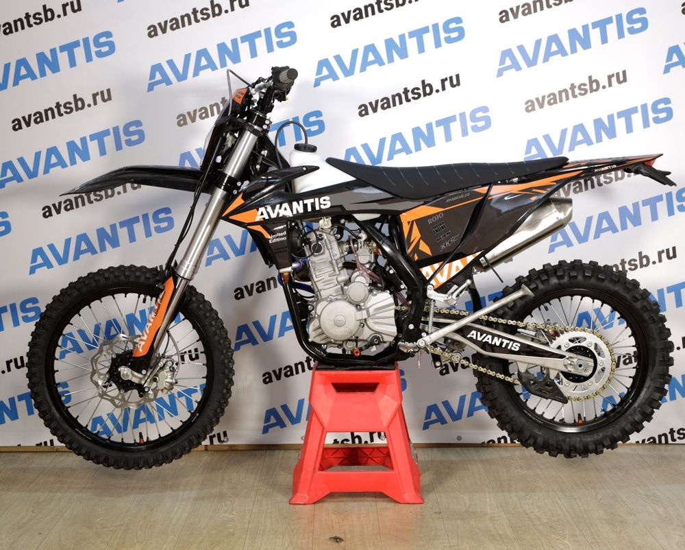 Мотоцикл Avantis Enduro 300 Carb (CBS300/174MN-3 Design KTM черный) KKE с ПТС
