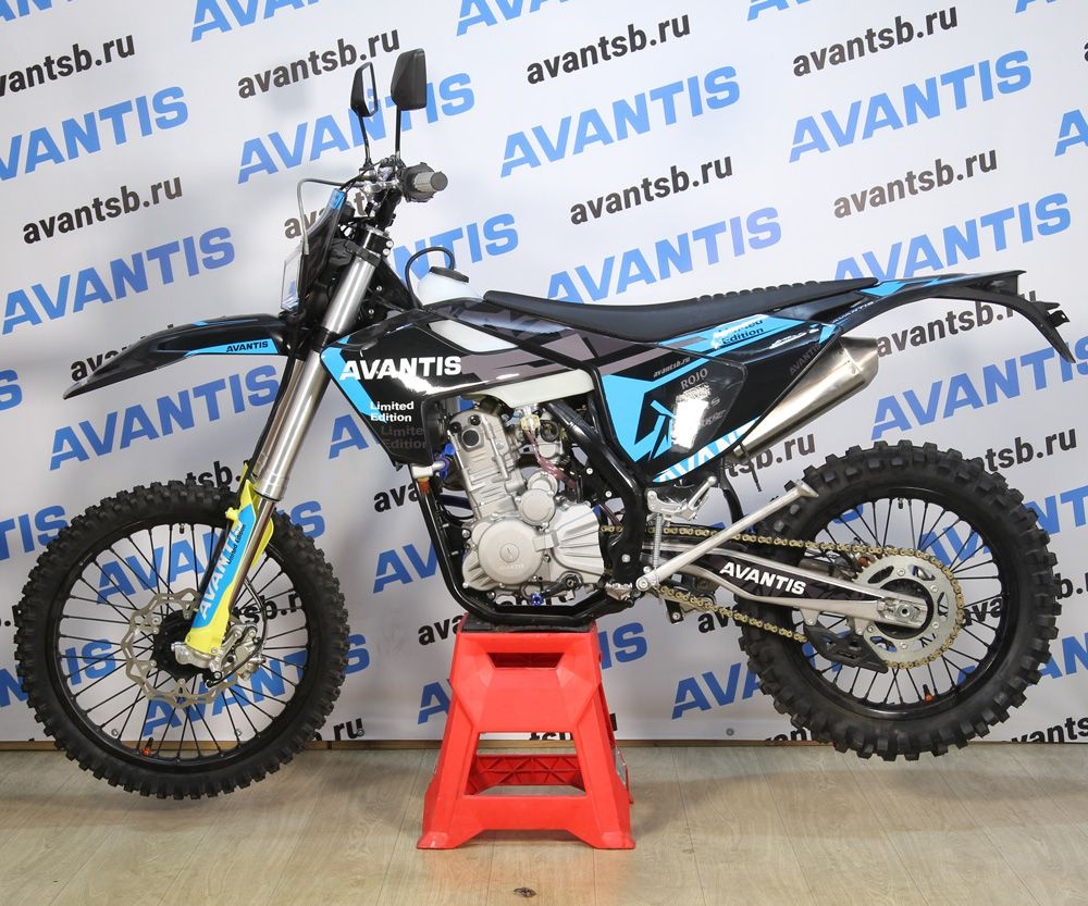 Мотоцикл Avantis Enduro 300 Carb (CBS300/174MN-3 Design HS черный) KKE с ПТС
