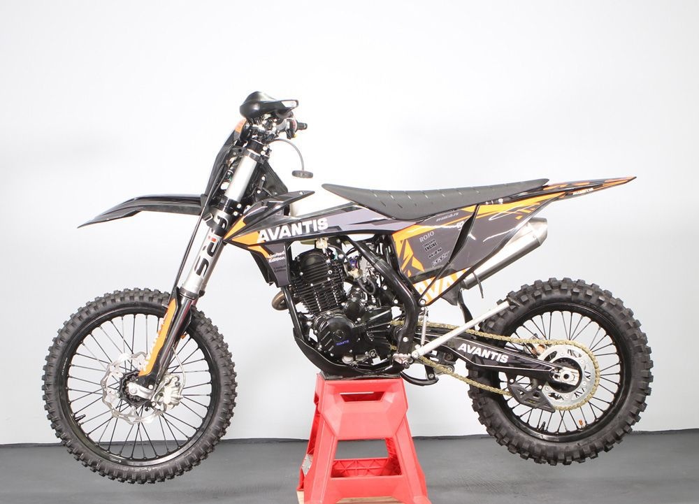 Мотоцикл Avantis ENDURO 250 CARB EXCLUSIVE (CB250-F/172FMM) ARS