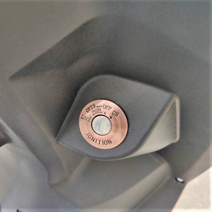 Электроскутер GreenCamel Инфинити (72V 1500W R10)