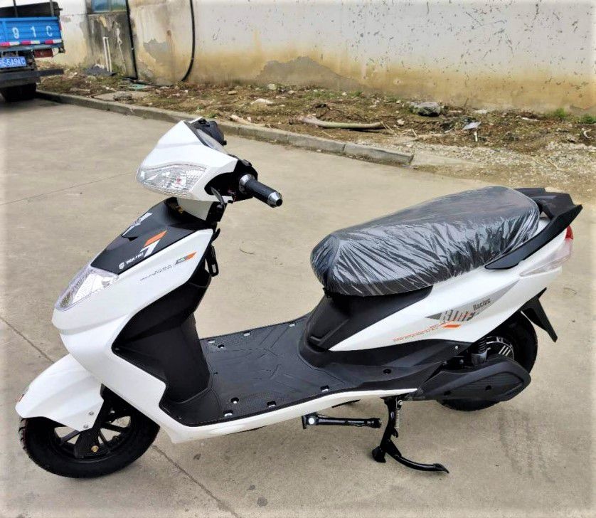 Электроскутер GreenCamel Трофи (60V 1500W R10)