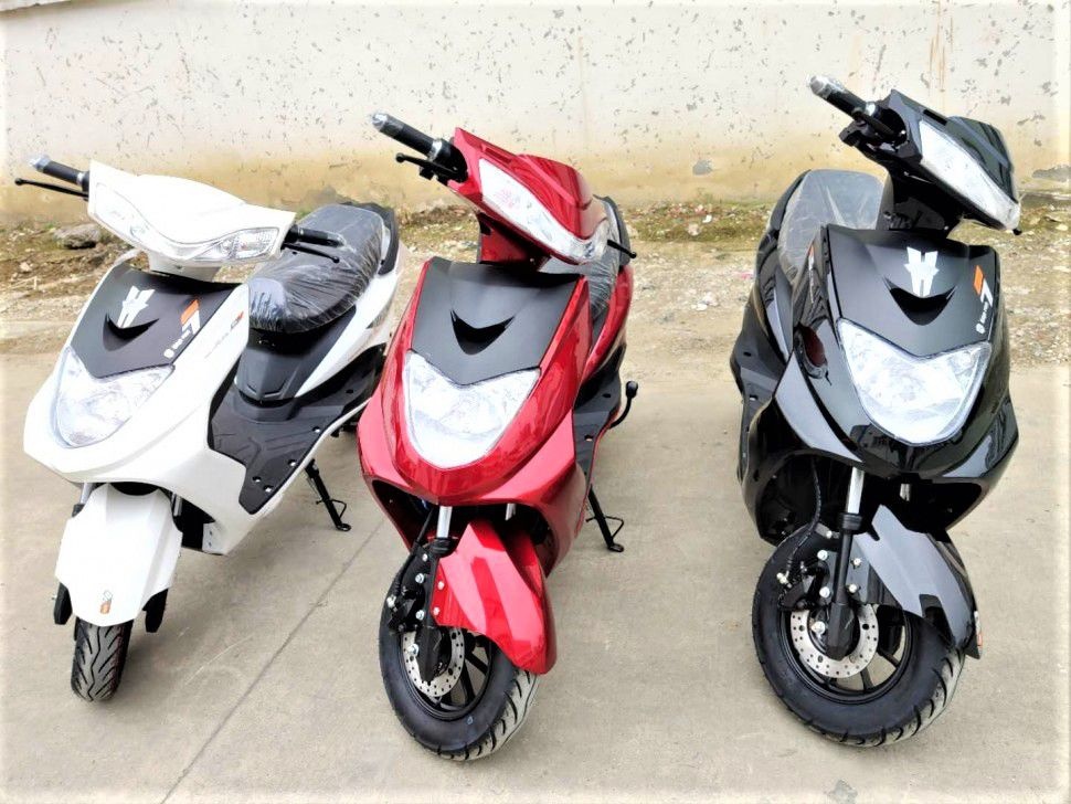 Электроскутер GreenCamel Трофи (60V 1500W R10)