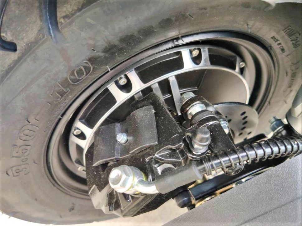 Электроскутер GreenCamel Трофи (60V 1500W R10)