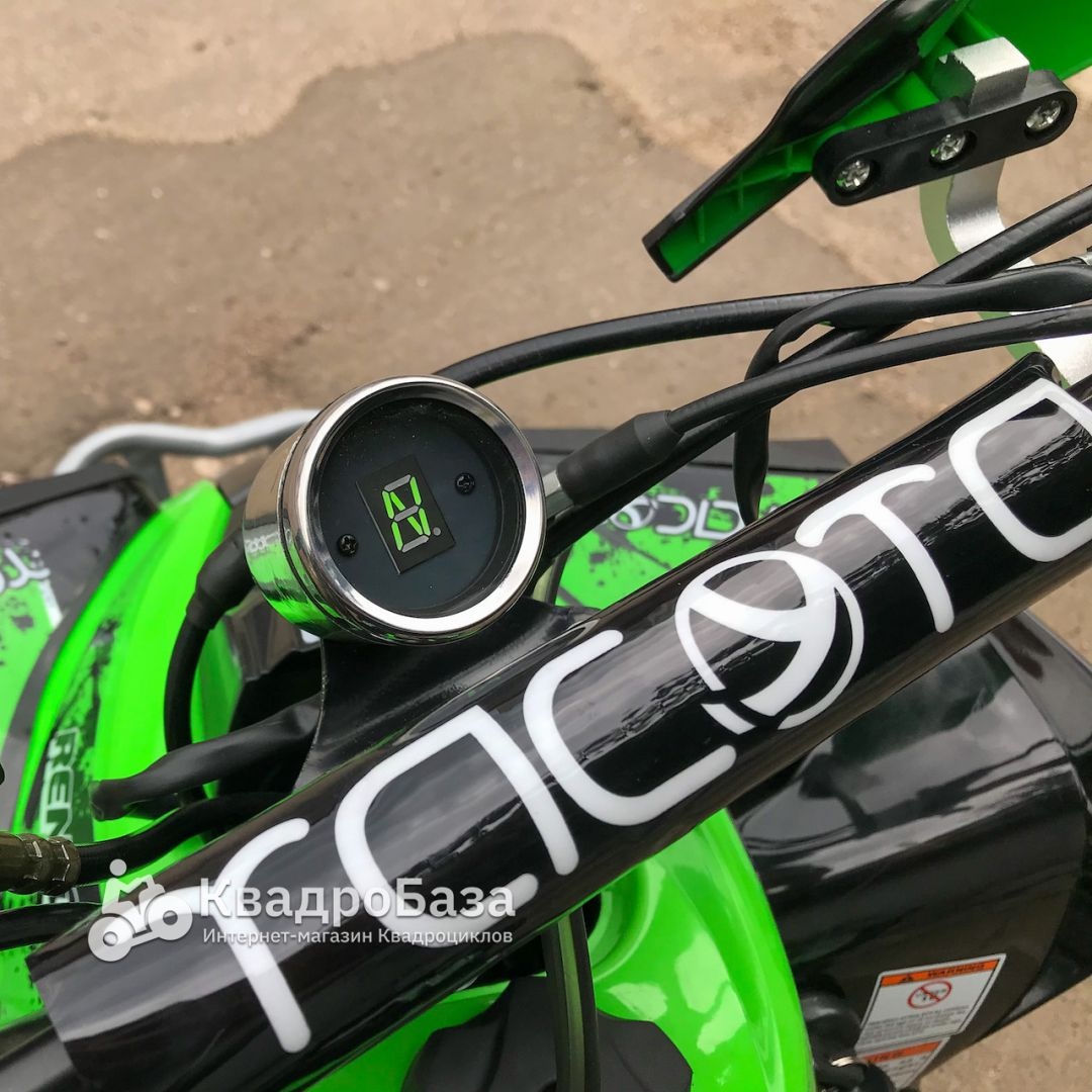 Квадроцикл детский бензиновый Yacota Renegade Mini 110