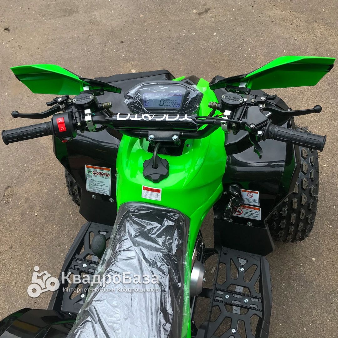 Квадроцикл подростковый бензиновый Yacota Renegade