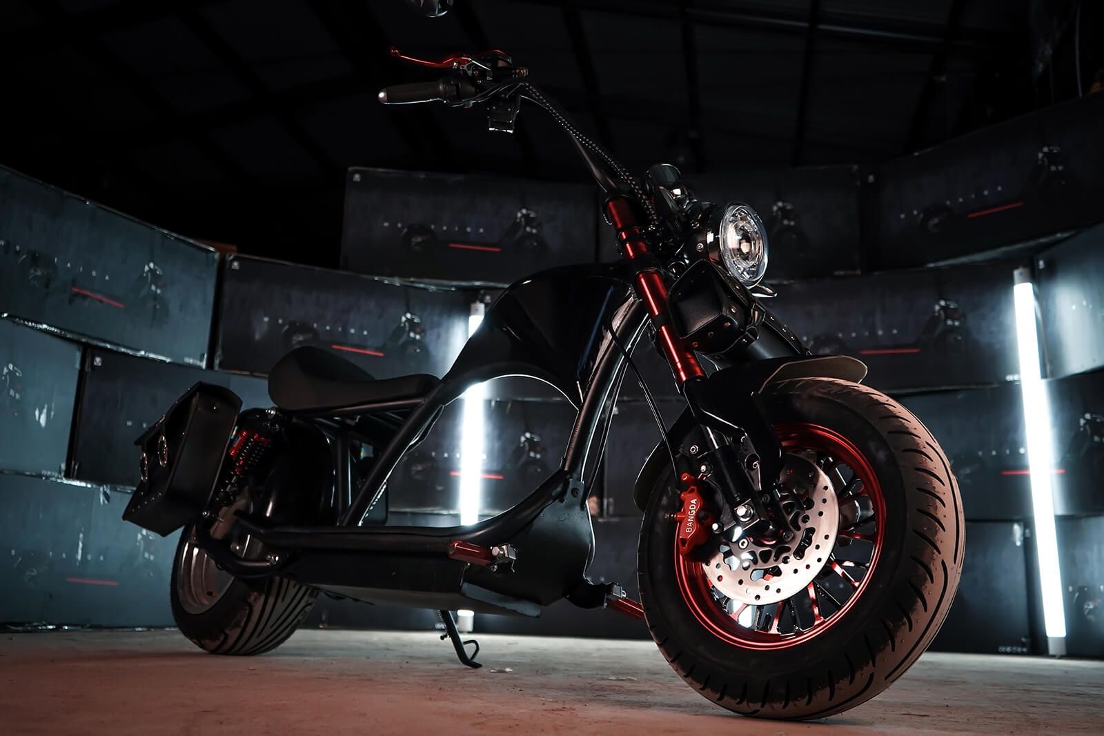 Электромотоцикл WHITE SIBERIA WILD WHEEL 3950W