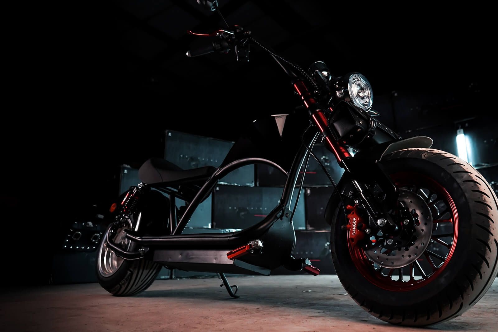 Электромотоцикл WHITE SIBERIA WILD WHEEL 3950W