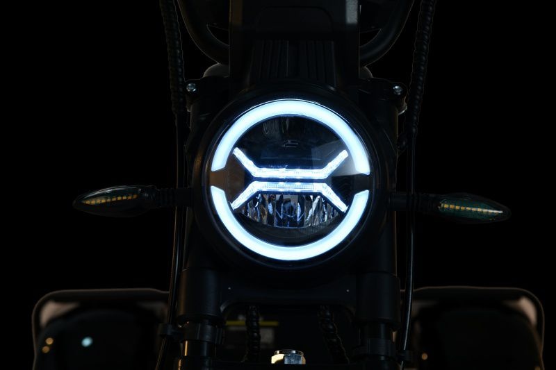 Электроскутер WHITE SIBERIA PRO 2WD 4000W