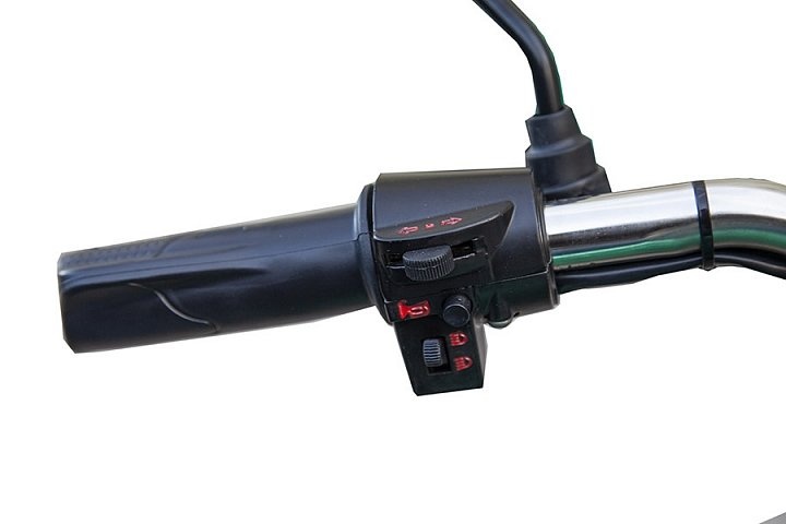 Грузовой электротрицикл Rutrike Вояж К1 1200 60V800W