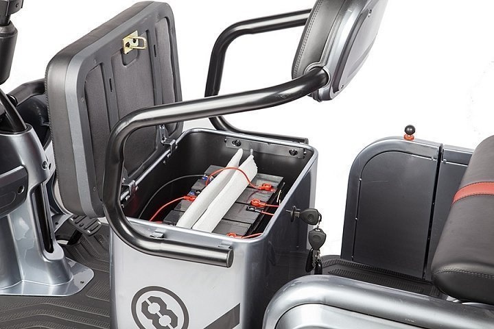 Трицикл Rutrike Экипаж