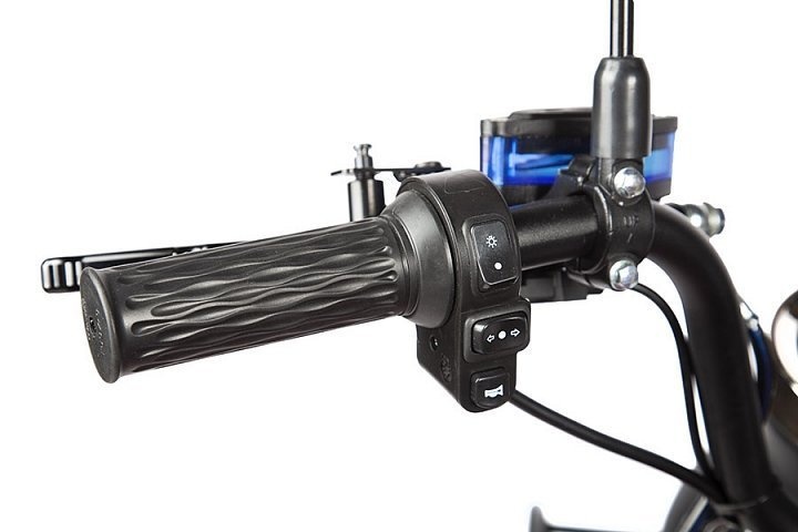 Трицикл Rutrike Экипаж Люкс