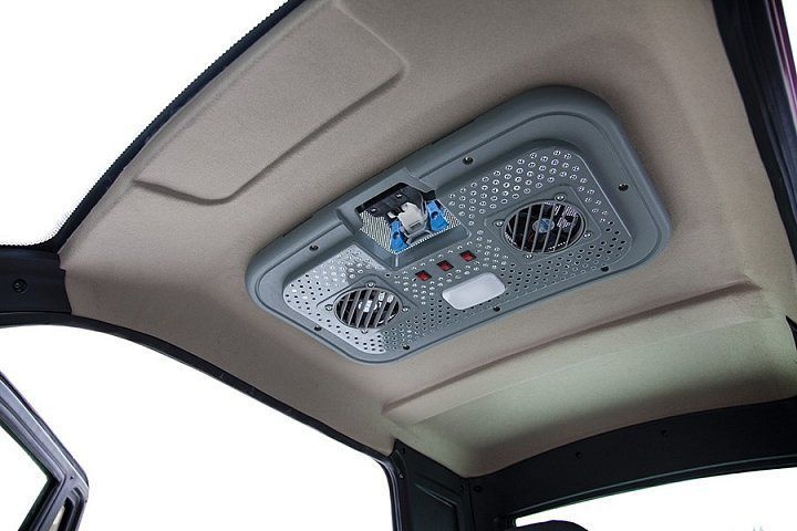 Трицикл Rutrike Кабина